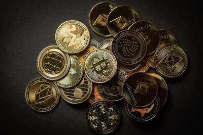 Bitcoin reclaims $92,000 as Ethereum, XRP spike 2%