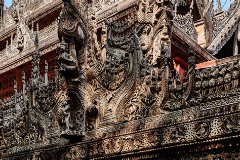 Traditional Burmese Architecture: Temples, Palaces, Houses