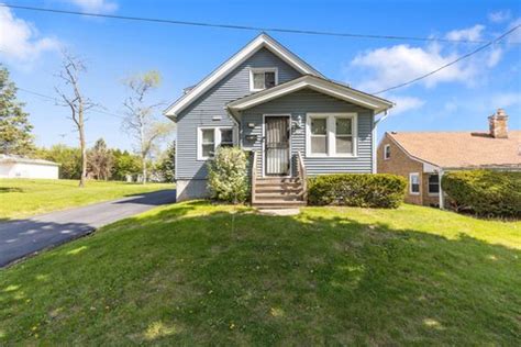 3 Bedroom Homes for Sale in Fairfield, Milwaukee | Realtor.com®