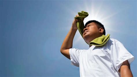 India’s extreme heat is taking a toll: Why dehydration can turn dangerous quickly