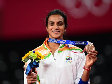 India’s Sindhu awaits ice cream with Modi after 2nd Olympic medal | Olympics News | Al Jazeera