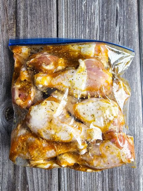 Honey Garlic Baked Chicken Legs – Easy Sticky Drumsticks Dinner - U ...
