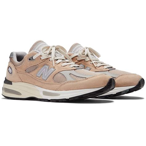 New Balance Made In UK 991v2 - Beige – Stuarts London