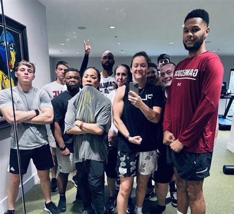 Inside Gamecock WBB coaching staff pre game workout tradition | Hilton ...