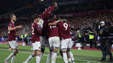 Tottenham plunged into Premier League relegation zone as West Ham ...