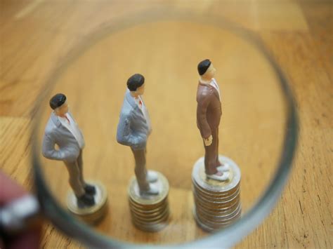 400,000 INR to USD: Key Questions on Today’s Exchange Rate