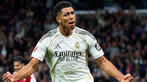 Man Utd urged to explore 'crazy' Jude Bellingham transfer this summer ...