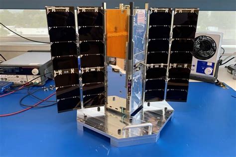 Kieszonkowe satelity CubeSat przyszłością branży kosmicznej. Oto co ...