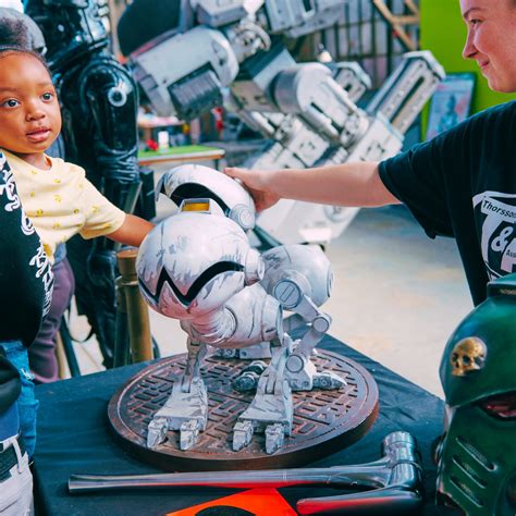 Make: Community – A Community for Makers