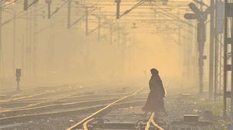Pollution is making winter fog thicker and longer-lasting over North India