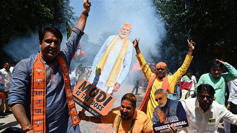 'Misrule rejected, but new govt must boost job avenues': Bengalis in ...