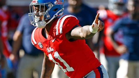 Is Ole Miss LB Chris Paul Jr. related to Wake Forest star Chris Paul?