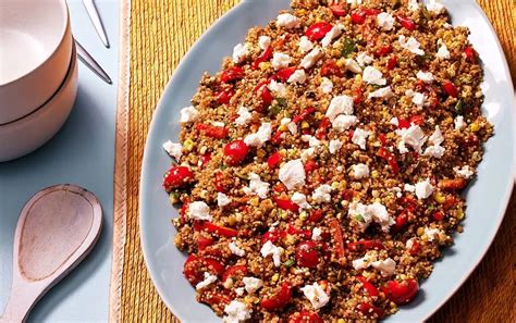 Mediterranean quinoa salad offers high-protein, nutrient-rich meal option