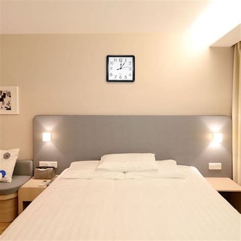 PATIKIL 13x12inch Wall Clock Quartz Battery Operated Silent Non-Ticking ...