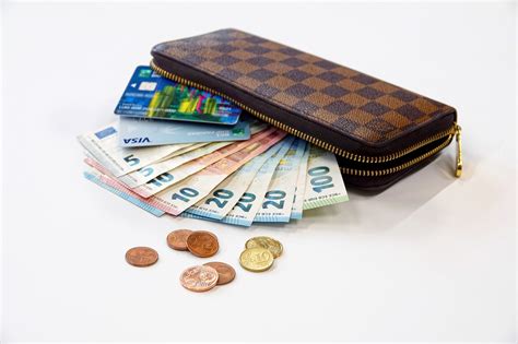 ron to inr के लिए Panda Remit बनाम ICICI Money2India: माता-पिता के ...