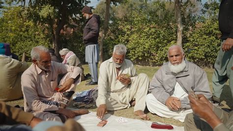 A British lawyer drew this border in 5 weeks - 14 million had to move