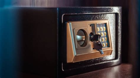 What’s Behind 16 Billion Passwords Leak? Indian Government Issues ...
