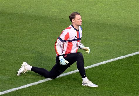 Bayern are in driving seat but wounded Real could be dangerous, says Neuer | Reuters