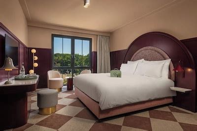 Efteling Grand Hotel - Theme Park tickets included, Loon op Zand ...