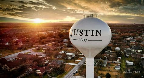Moving to Justin TX What You Need to Know Before Buying