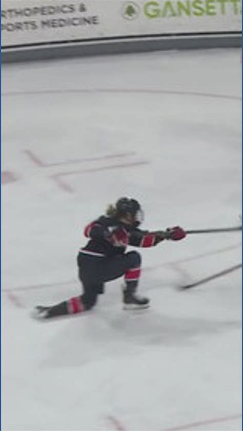 UConn women's hockey team wins 2026 Hockey East Championship | fox61.com