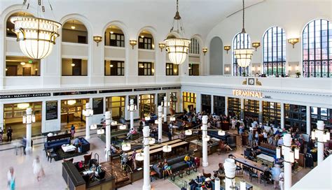 7 Train-Themed Overnight Stays Across the U.S.