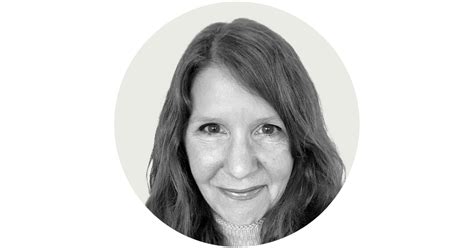Elaine Glusac - The New York Times