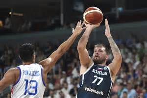 Luka Doncic scores 30 at half, finishes with 42 in win over Italy