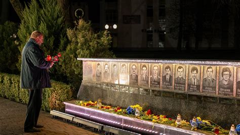 On 40th Chernobyl disaster anniversary, Zelenskyy accuses Russia of committing 'nuclear ...