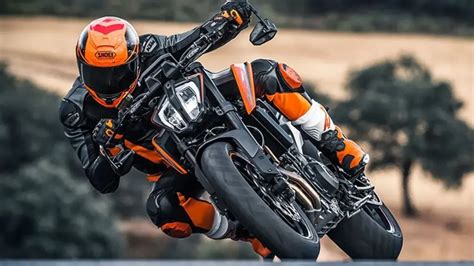 2026 KTM 790 Duke Launched - Sharp Naked Power, Track-Ready Handling ...
