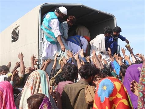 Pakistan: Locals in Karachi living in fear amid increasing gun violence ...