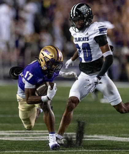 WR Michael Scott taking on bigger leadership role for JMU football ...
