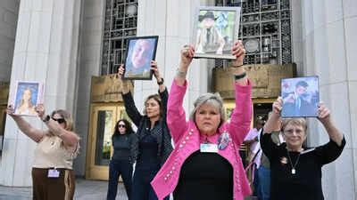 Indonesia's Social Media Ban for Kids: What It Means for Young Users ...