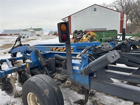 1998 DMI 530B For Sale in Benson, Minnesota | MarketBook South Africa