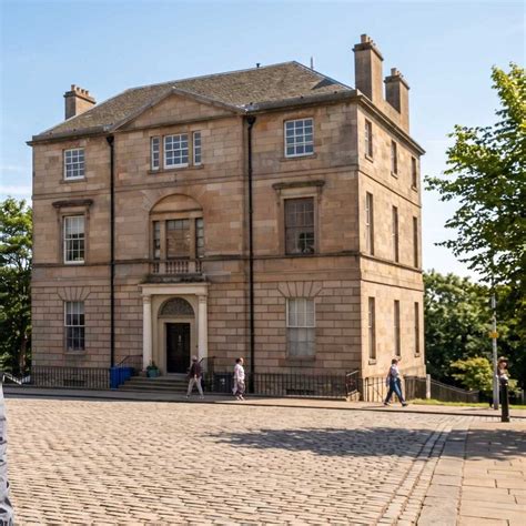 Dunfermline Audio Tour: Dunfermlines Historic Tapestry Tour, Malcolm's ...