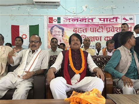 Pakistan: Police arrests over 300 illegal Afghan refugees during raids ...