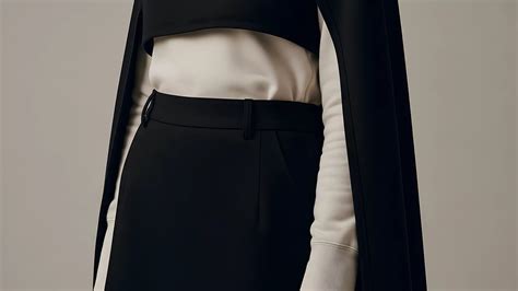 How Does Knitting Complexity Affect Production Speed? → Learn