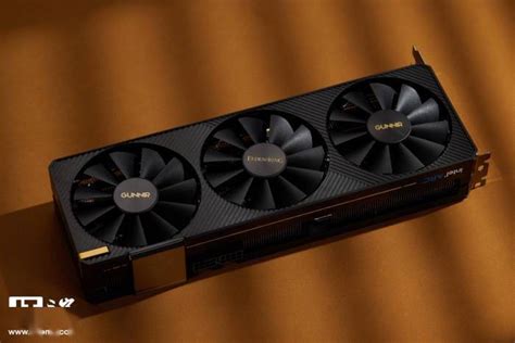 双 Intel Arc A770 显卡低成本部署 DeepSeek R1 32B 模型体验_搜狐汽车_搜狐网