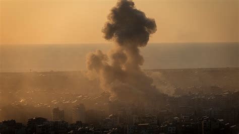 Iran Live Updates: Israel Hits Lebanon as U.S. Warns of 'Most Intense ...