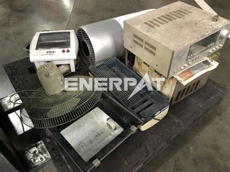 Vertical Hammermill Shredder For E-Waste & Scrap Metal in United States