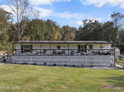 221 Sinnamon Ln, Rutledge, TN 37861 | Realtor.com®