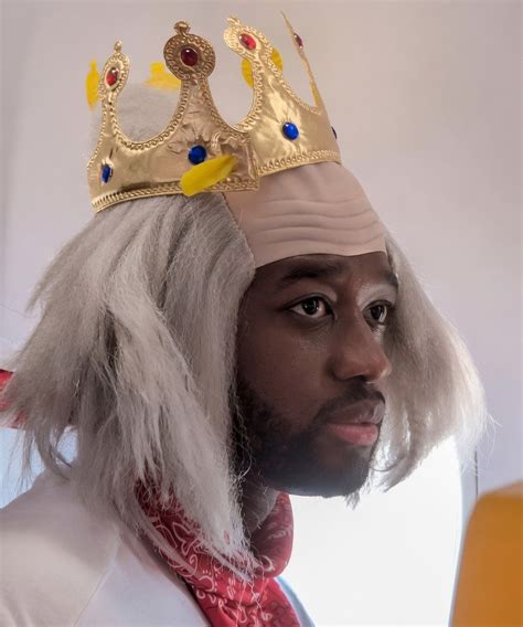 The Burger King Crown Returns To A Plane — And This Time The Tables ...