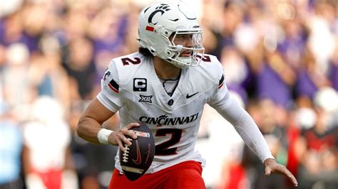 Gambling regulators probe Texas Tech QB Sorsby's alleged betting - ESPN