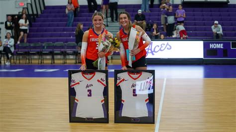 Volleyball wraps up 2025 season - University of Evansville Athletics