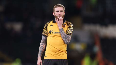 VIDEO: Hull City striker Oli McBurnie VOMITS on the pitch as caffeine ...