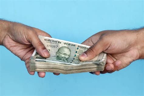 నిరుద్యోగులకు గోల్డెన్ ఛాన్స్.. మార్చి 5న విశాఖలో భారీ ఉద్యోగావకాశాలు ...