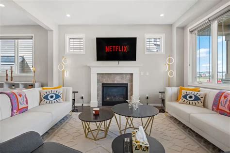 5BR House » King Bed » AC » Pool Table » Garage - Houses for Rent in ...