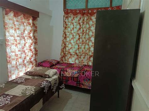 PG for FEMALE in Guttahalli for Rs 5500 available Immediately ...