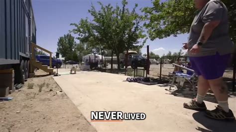 Part 2 of Janet’s tiny house tour, home to her & 6 pets! 🐕🐕‍🦺🐈🐈🦜🦜