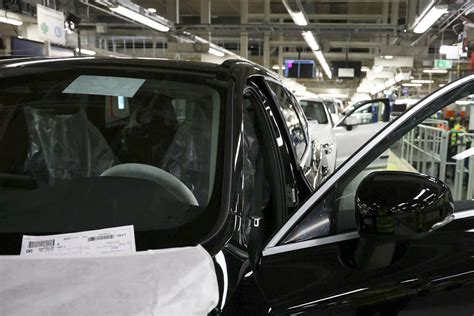 European car sales grow in March as EV rise offsets combustion engine ...